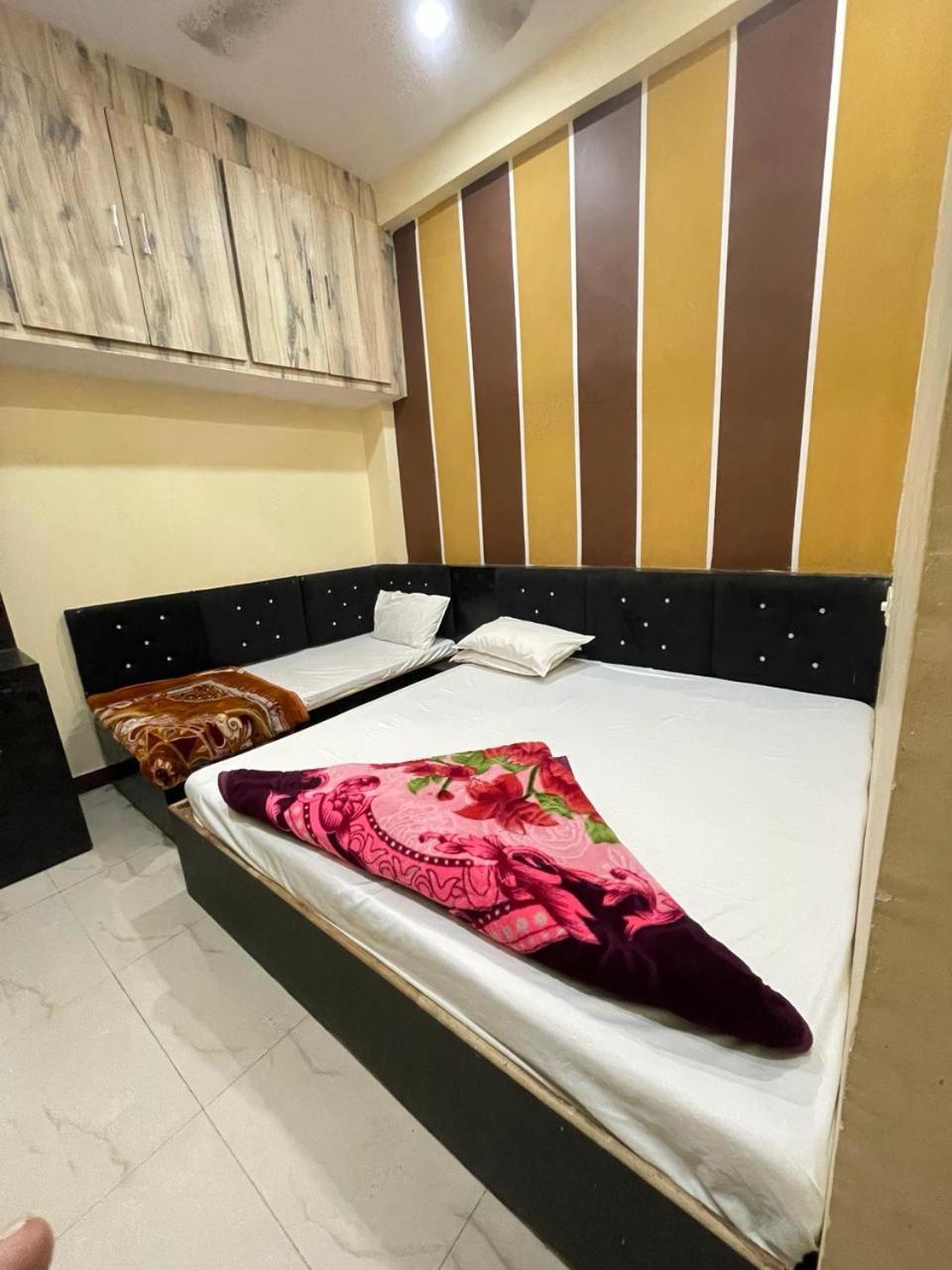 Hotel Amritam Inn Ujjain Exterior foto